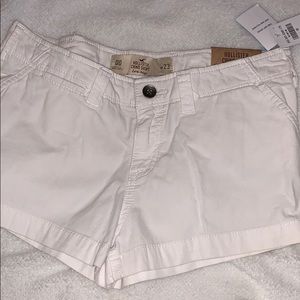 Hollister Chino Short Low Rise